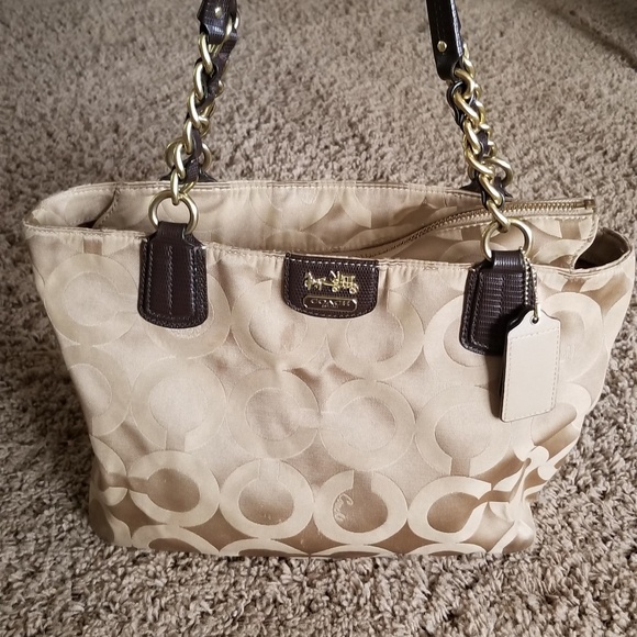 Coach Purse - Picture 3 of 4
